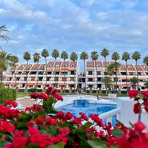 sunny-2-bedroom-apartment-in-parque-santiago-ii.in-canary-islands.com/