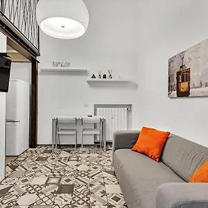 loft-sottocorno.italymilanhotels.net/